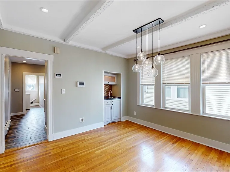 63 Whitten St #3 — Photo 10