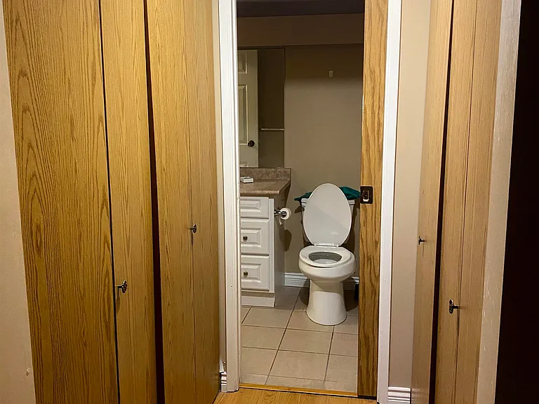 9867 Manchester Dr #515 — Photo 3