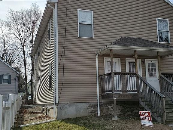 2nd image of 18 Montgomery St #2
