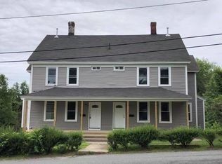 29 Burbank St #B, Millbury, MA 01527