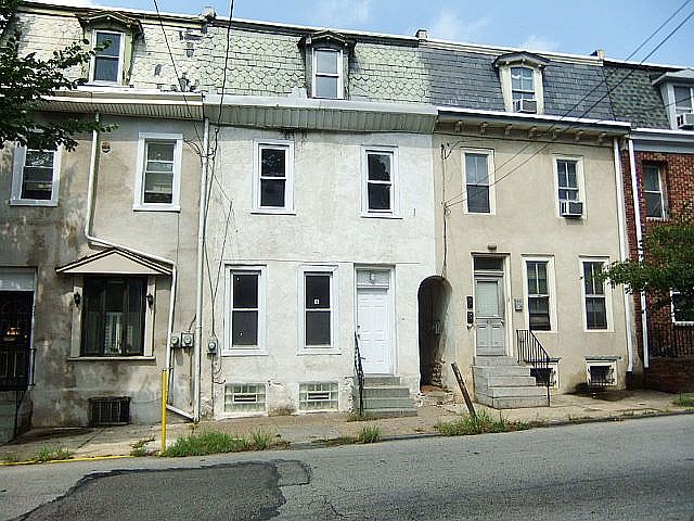 1st image of 61 E Wister St