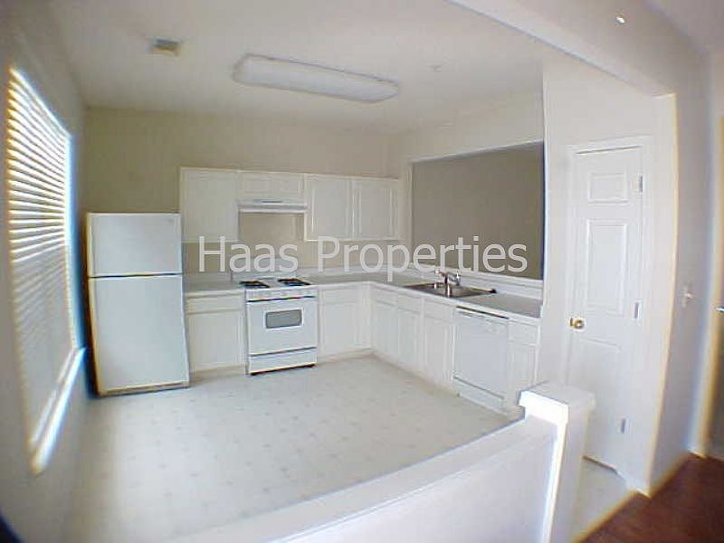 2nd image of 2055 Whitestone Pl