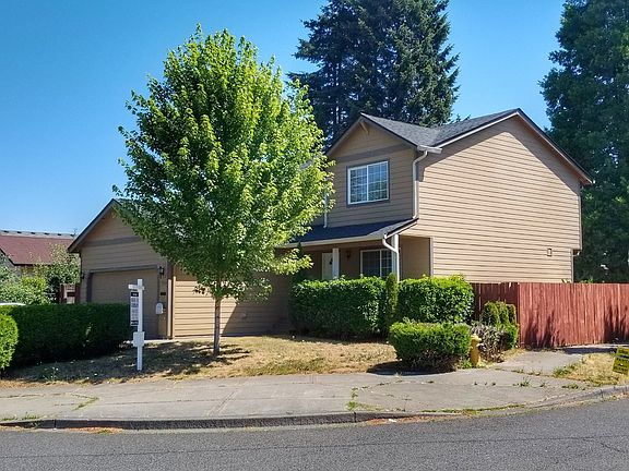 2nd image of 9903 NE 105th Ave