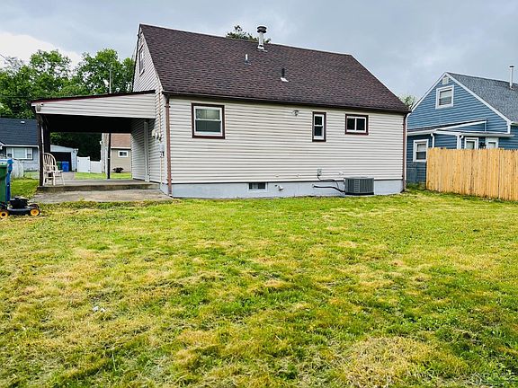 5th image of 519 N Park Dr