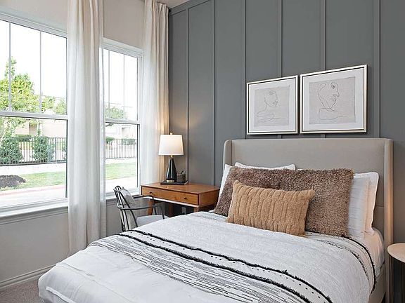 Collin Creek - Davis Interior Image 1