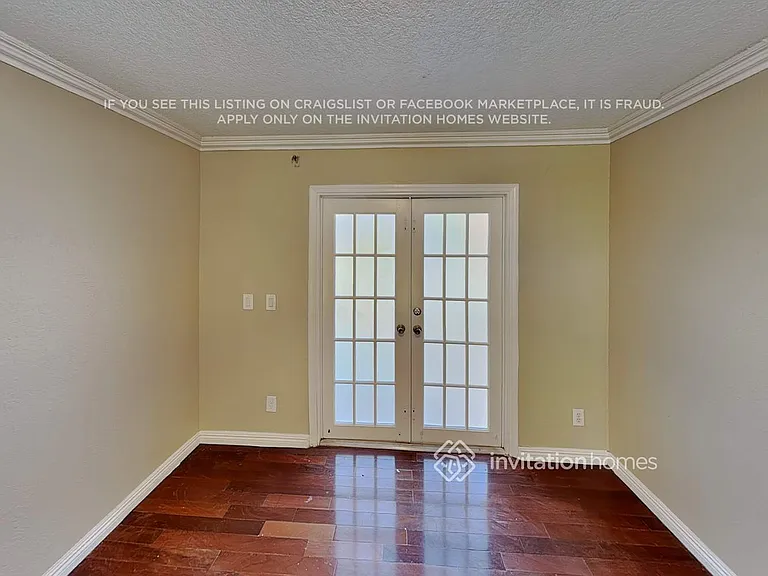 18057 SW 12th Ct — Photo 8