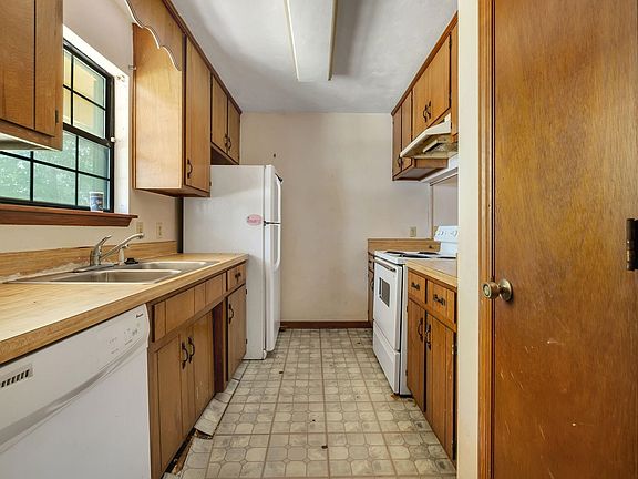 5th image of (Undisclosed Address)