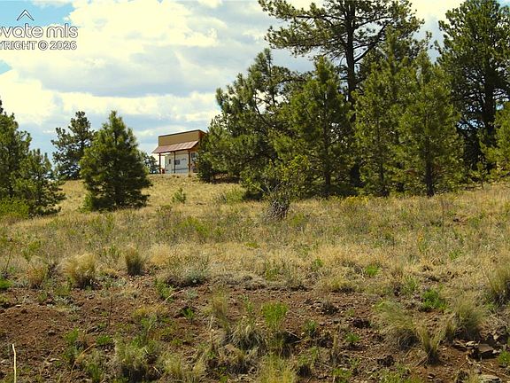 3rd image of 60 Hill Dr