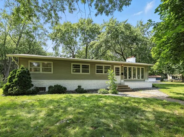 5261 Quebec Ave N, New Hope, MN 55428