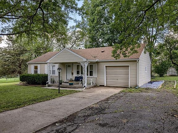 2nd image of 8716 Booth Ave