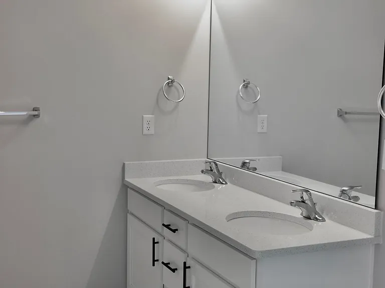 2513 W Wysteria Dr — Photo 18