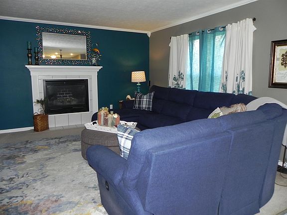 2nd image of 244 Buckingham Cir