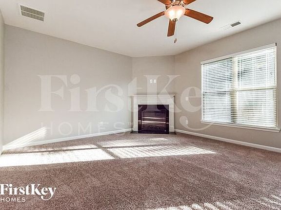 3rd image of 7727 Stone Meadow Trl
