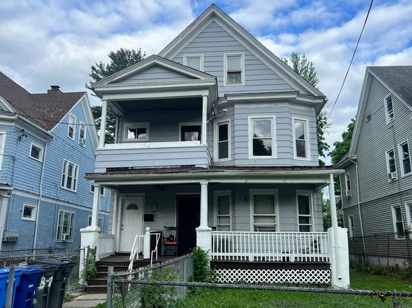 78-80 Cabot St, Hartford, CT 06112