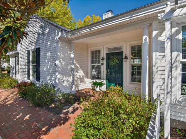 18 Caswell, Pittsboro, NC 27312