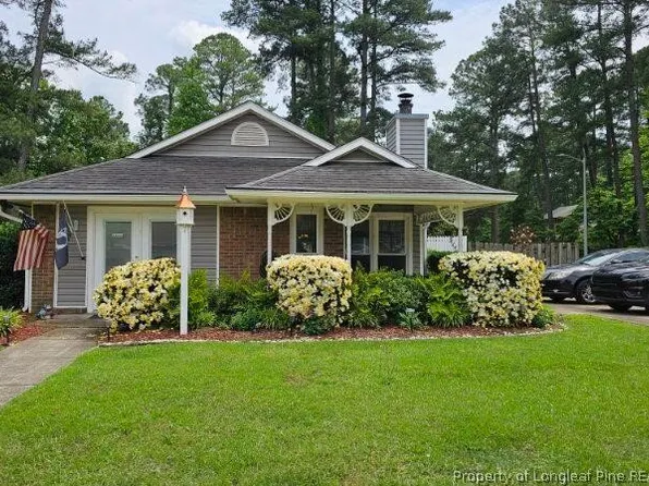 4599 Oakfield Ct, Fayetteville, NC 28314