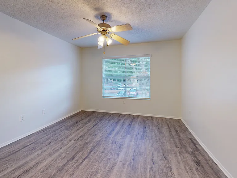 Lakewood Place — Photo 149