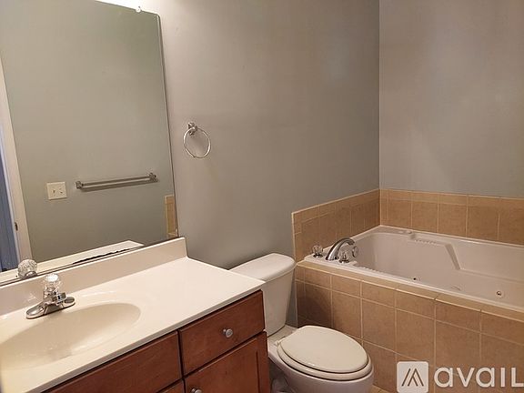 5th image of 2100 Baltic Ave #440