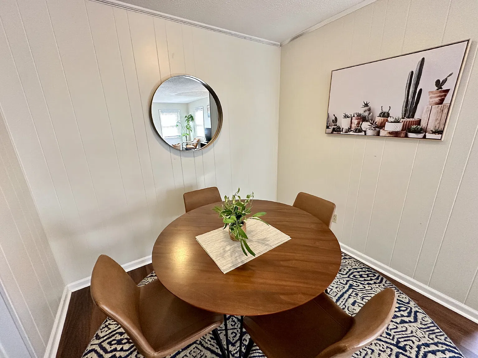 3 bed, 2.5 bath, 1250 sqft, $3,150 — Photo 4