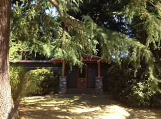 3040 NE 88th St, Seattle, WA 98115