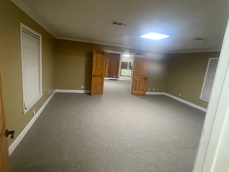 122 Tally Ho Ln — Photo 15