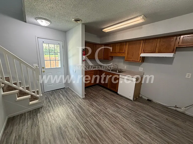 15986-1 Arrowhead Rd — Photo 3
