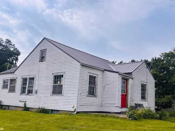 702 N Main St, Donnellson, IA 52625