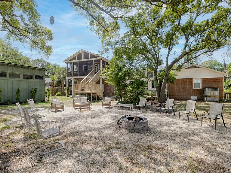 1444 Relyea Ave — Photo 17