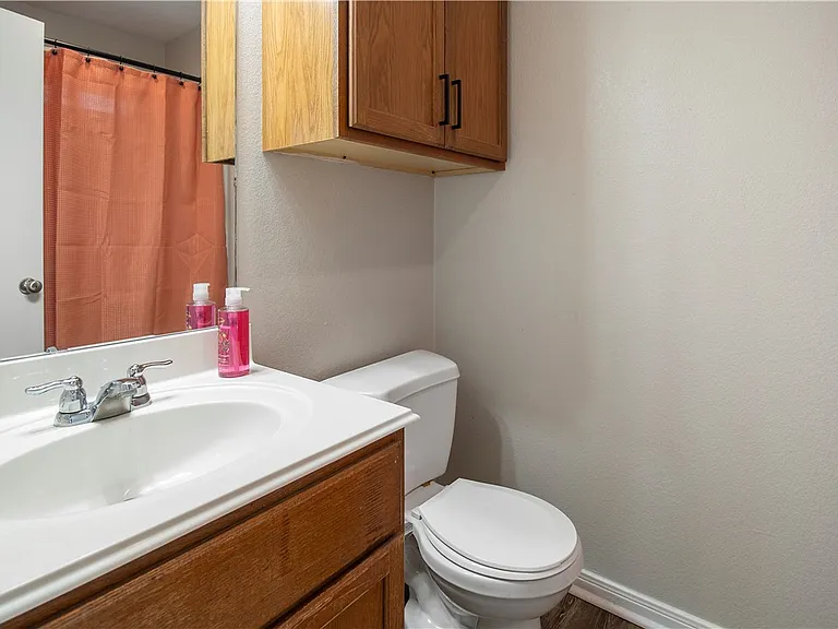 2903 McLaren Dr — Photo 18