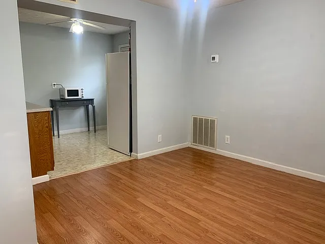 132 E Winchester St #2 — Photo 3