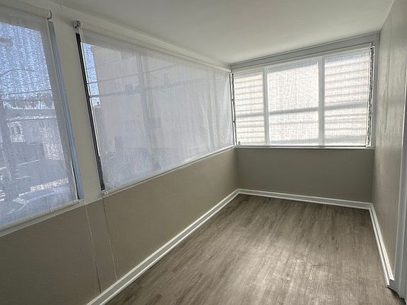 5th image of 3504 E 1st St #16