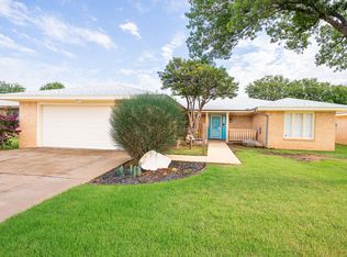 3214 94th St, Lubbock, TX 79423