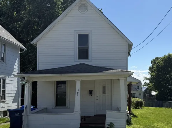 302 S Walnut St, Kewanee, IL 61443