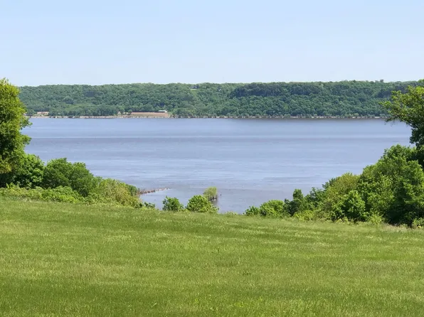 LOT 6 Heritage Ridge Ests, Dubuque, IA 52001