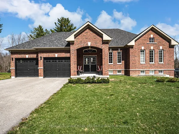 82 Diamond Valley Dr, Oro Medonte, ON L0L 2E0