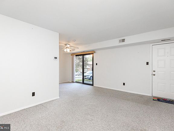 4th image of 5001 W Brigantine Ct #5001