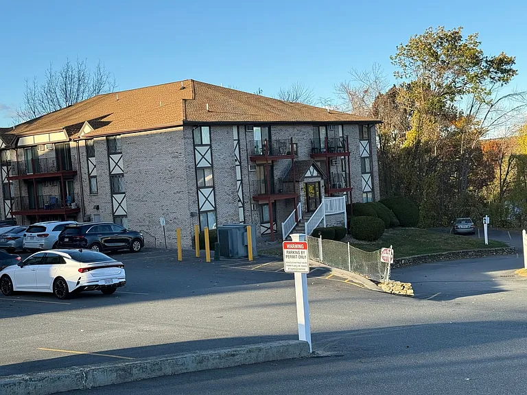 Hilltop Apts LLC — Photo 21