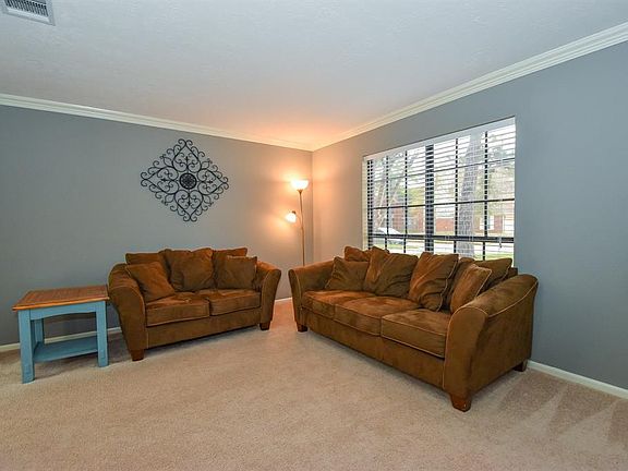 4th image of 16914 Elmwood Glen Ct