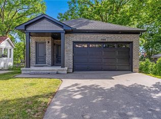 1188 Queenston Rd, Cambridge, ON N3H3K9