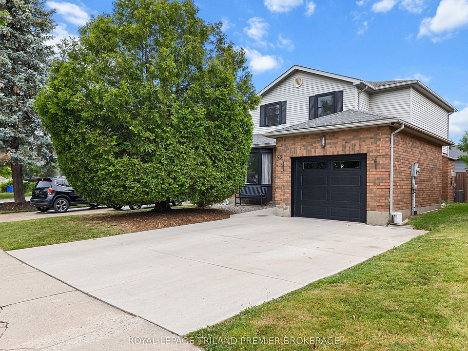 1st image of 95 Gerald Cres