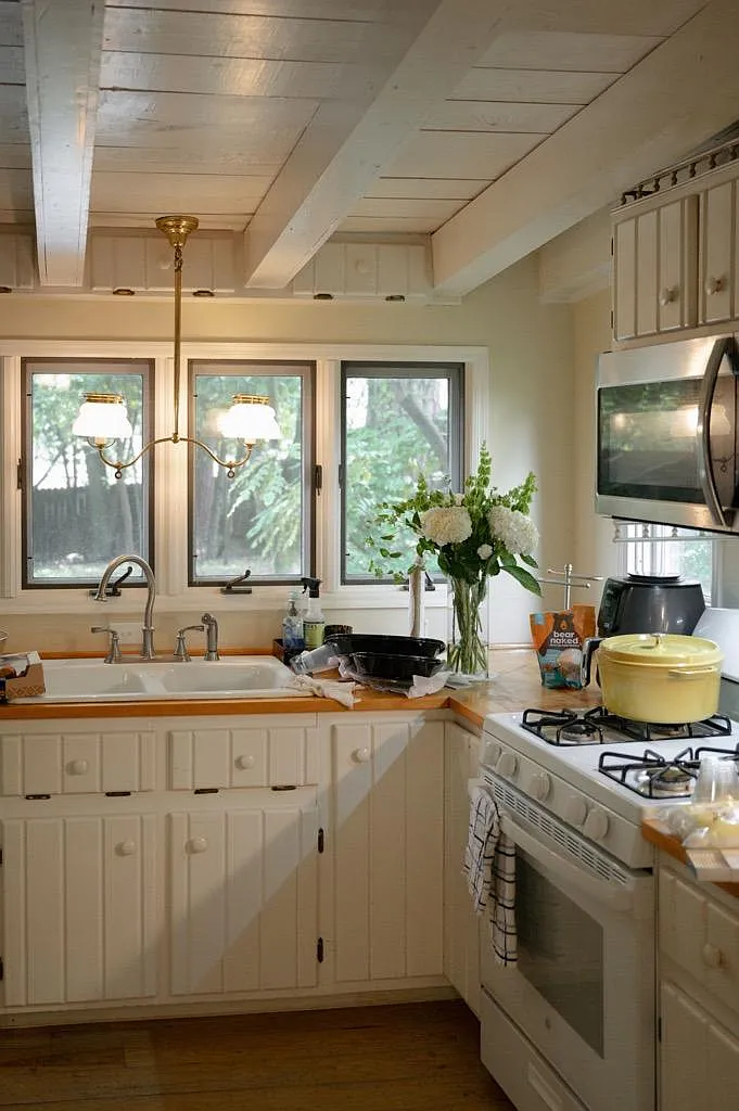 5 Kenlock Pl NE — Photo 4