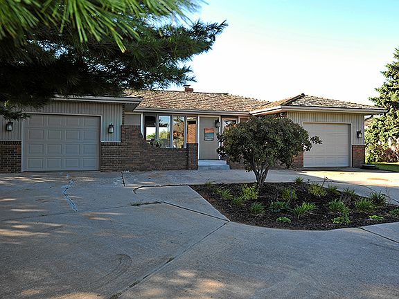 2nd image of 5016 Ventura Dr
