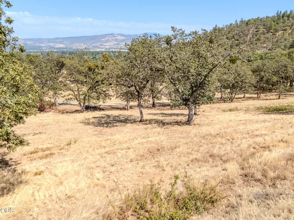 3567 S Stage Rd Lot 7, Medford, OR 97501