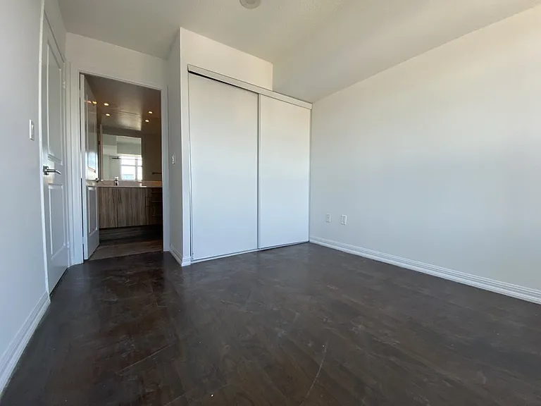 85 E Liberty St #1002 — Photo 12