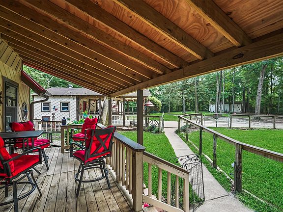 4th image of 200 Cochran Ln