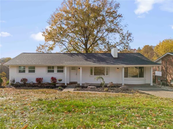 70 Eastwood Ln, Washington, PA 15301