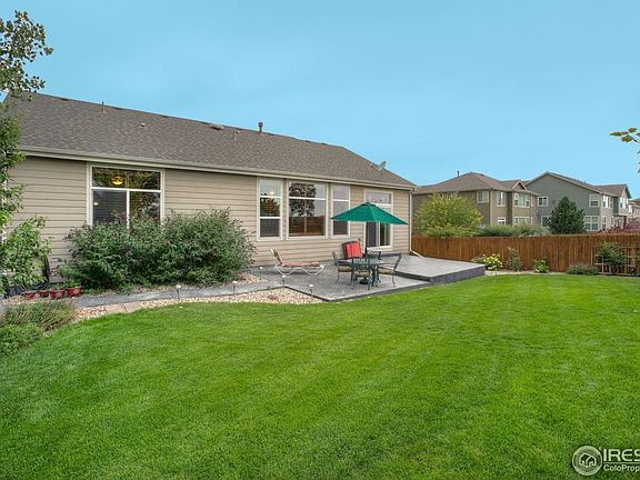 Private Fully Fenced Back Yard