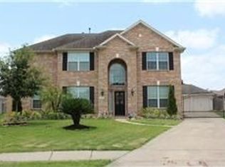 2710 Arrowhead Creek Ln, Pearland, TX 77581
