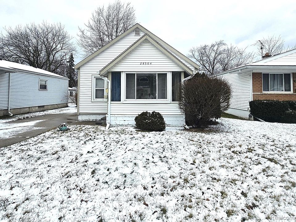 1st image of 28504 Beechwood St