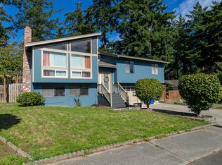 564 NW 2nd Ave, Oak Harbor, WA 98277